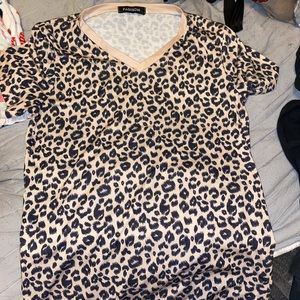 Fashion brand leopard print tee size M